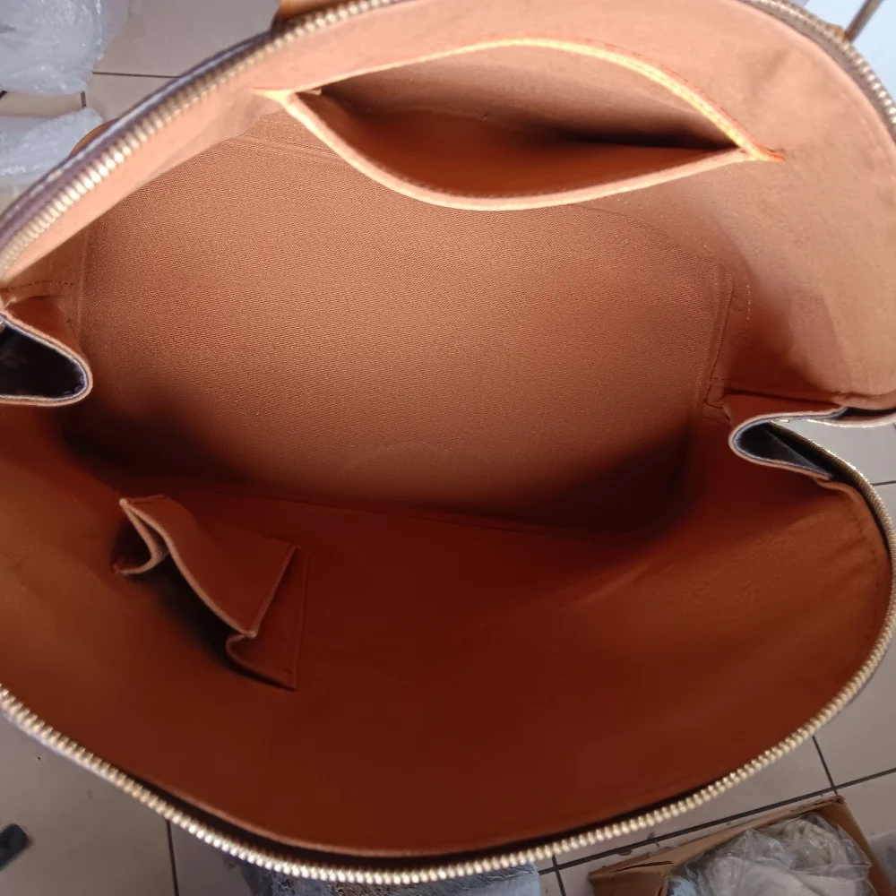 Louis Vuitton ✨️ Vintage  Monogram Alma PM Handbag - Picture 15 of 16